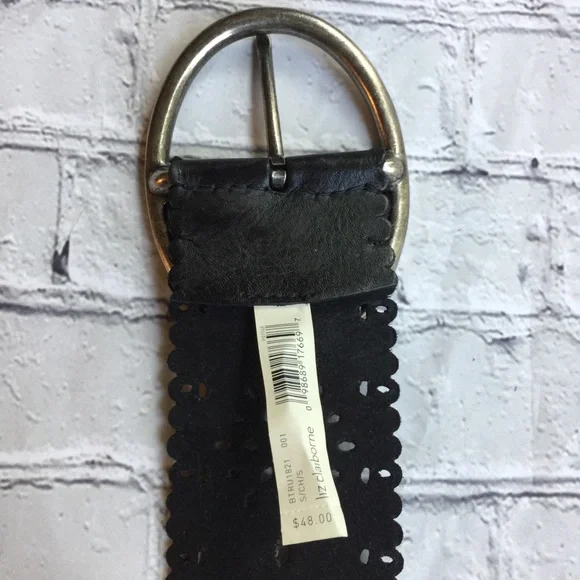 Liz Claiborne Black Scalloped Laser-Cut Leather Belt with Silver Buckle - Picture 5 of 9